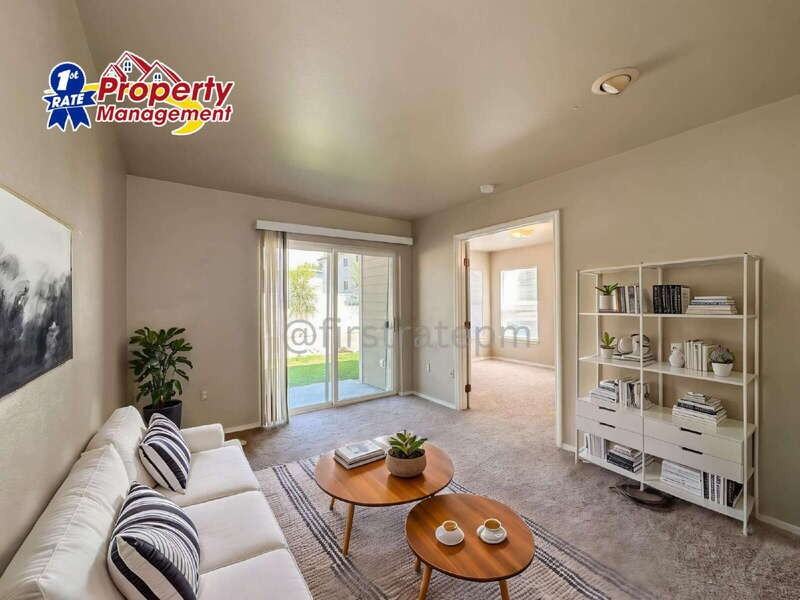 870 W Belmont St #208 - Photo 5 of 25