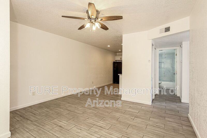234 E Ruth Ave #3 - Photo 4 of 14
