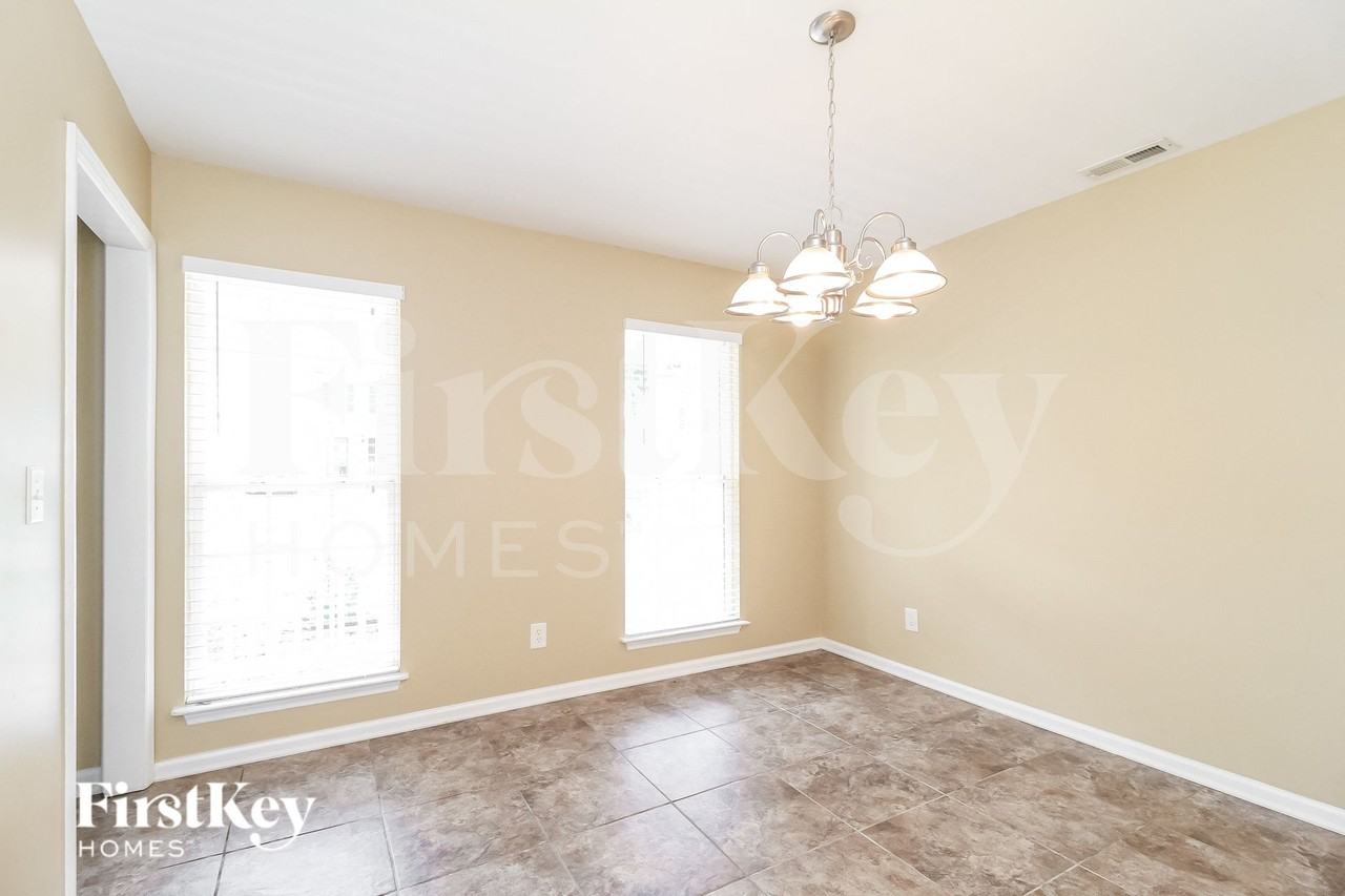2721 Red Willow Ln - Photo 5 of 15