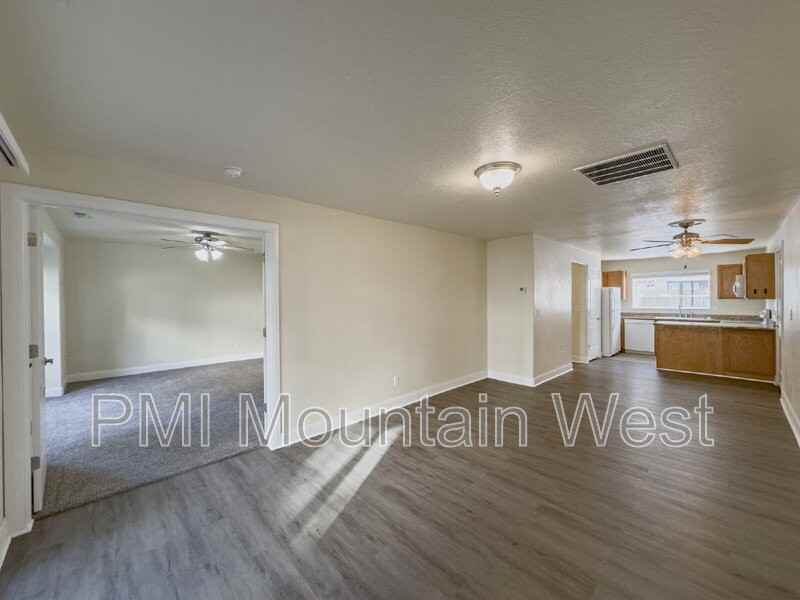 2779 Ws #E25 - Photo 5 of 29