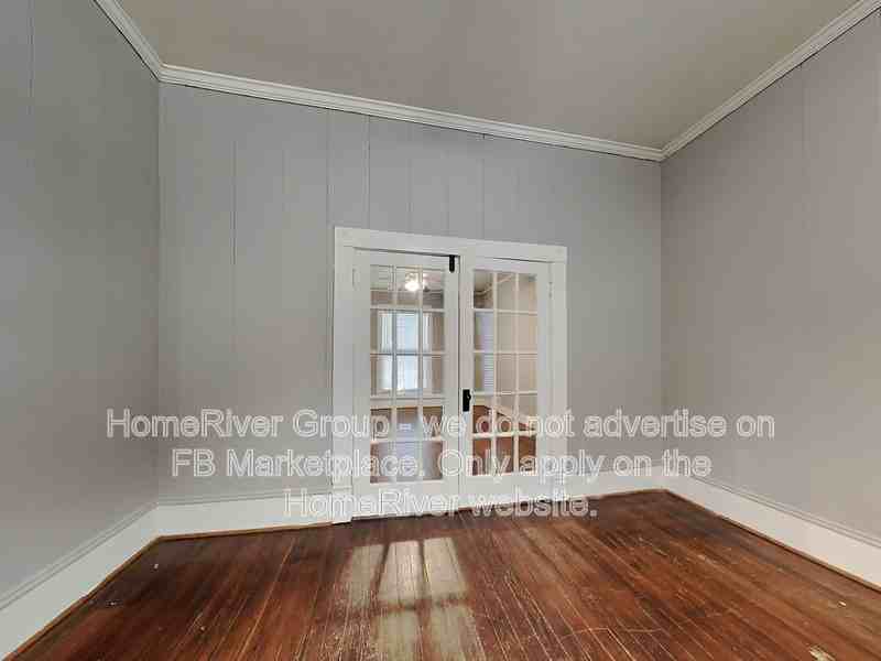 1004 W Gandy St - Photo 2 of 22