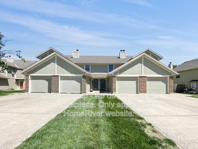 509 Ne Brookwood Cir #A