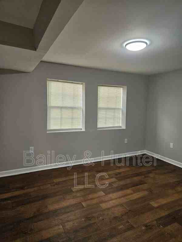 1017 Washington Heights Ter Nw #2 - Photo 2 of 8