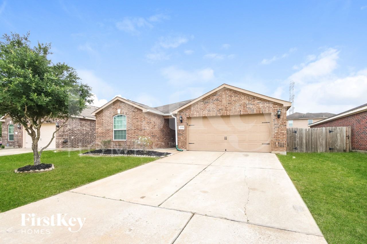 20538 Faith Millstream Dr - Photo 2 of 19