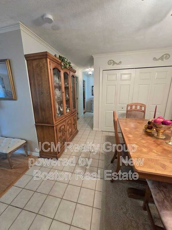 276 Albion St #22-2ndFL - Photo 3 of 39