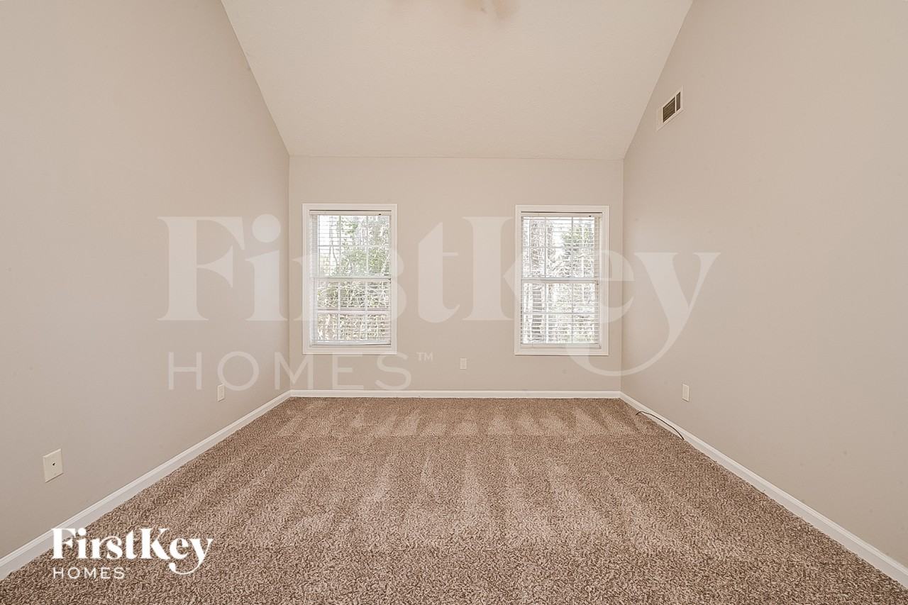 164 Highland Cir - Photo 6 of 15