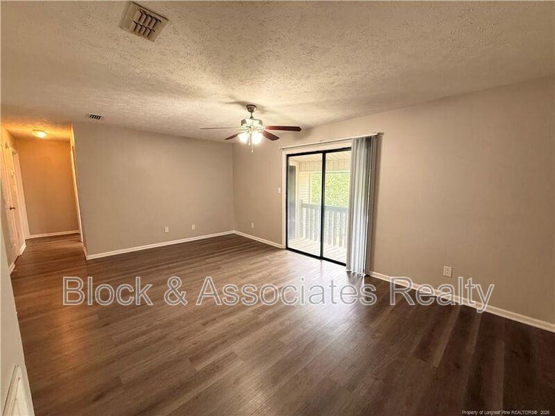 4065 Professional Dr - Photo 2 of 10