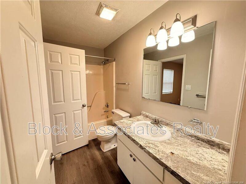 4033 Professional Dr - Photo 7 of 10