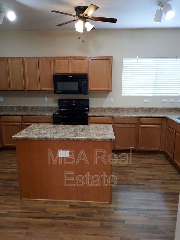 6434 W Hackamore Dr - Photo 3 of 20