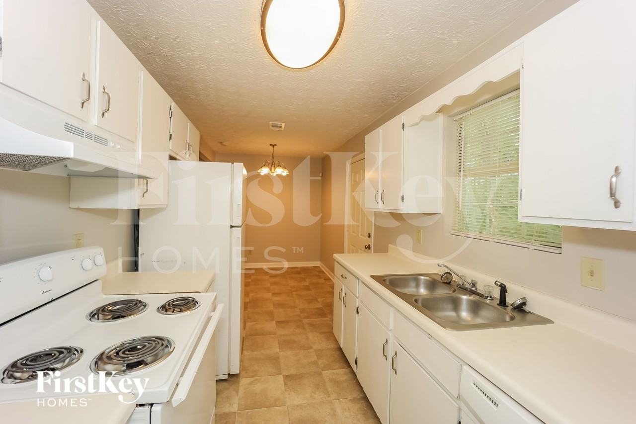 14 Cardinal Ln - Photo 7 of 15