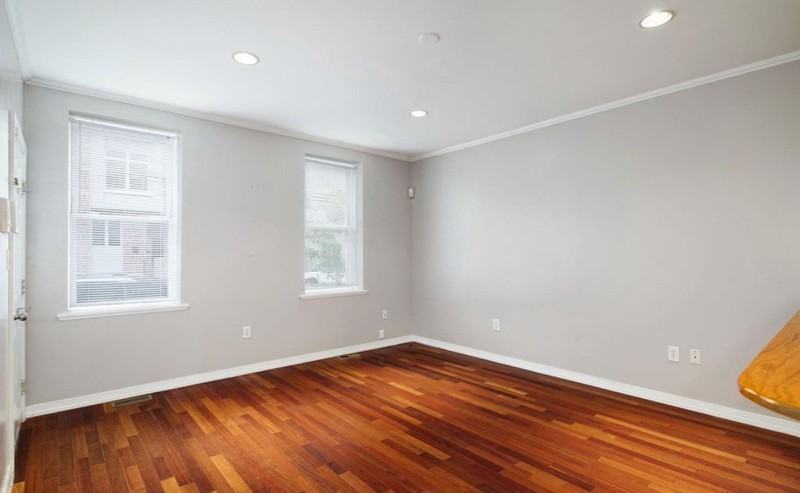 1782 Frankford Ave - Photo 5 of 22