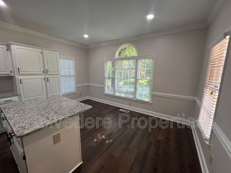 6409 Spyglass Dr - Photo 6 of 35