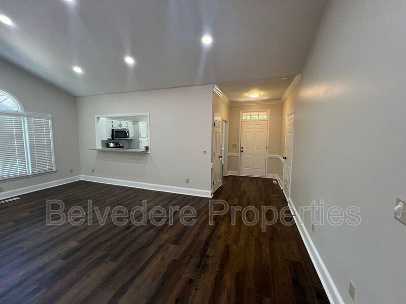 6409 Spyglass Dr - Photo 7 of 35