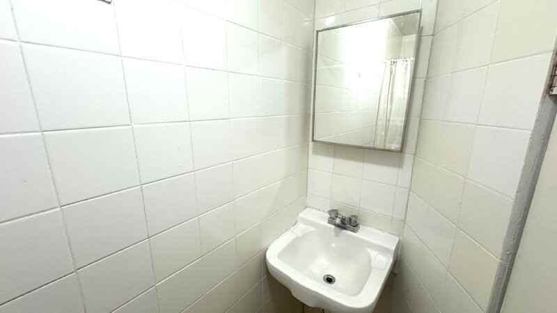 228 Bay St #6 - Photo 7 of 7