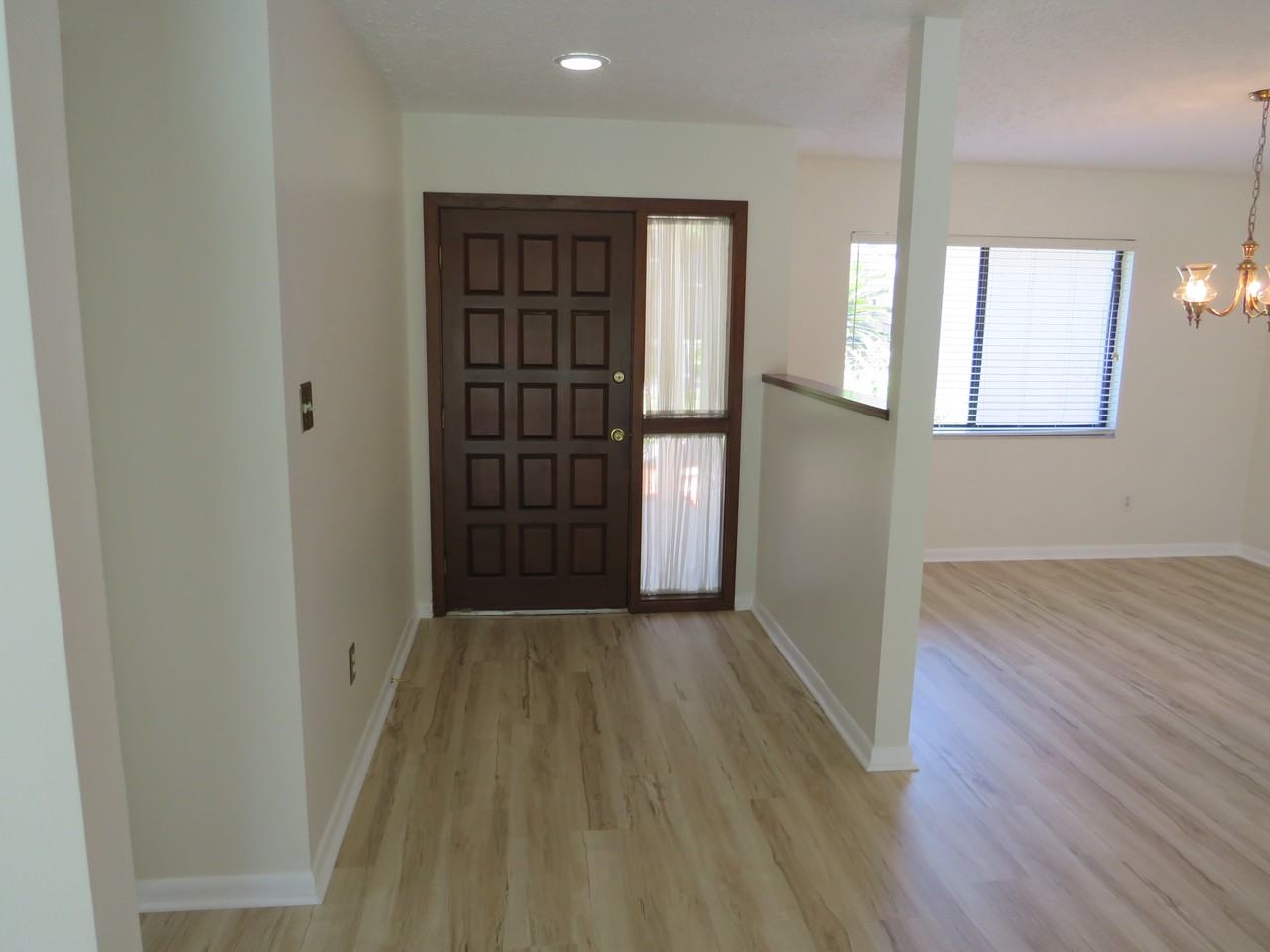4726 Windflower Cir #MAIN - Photo 3 of 23