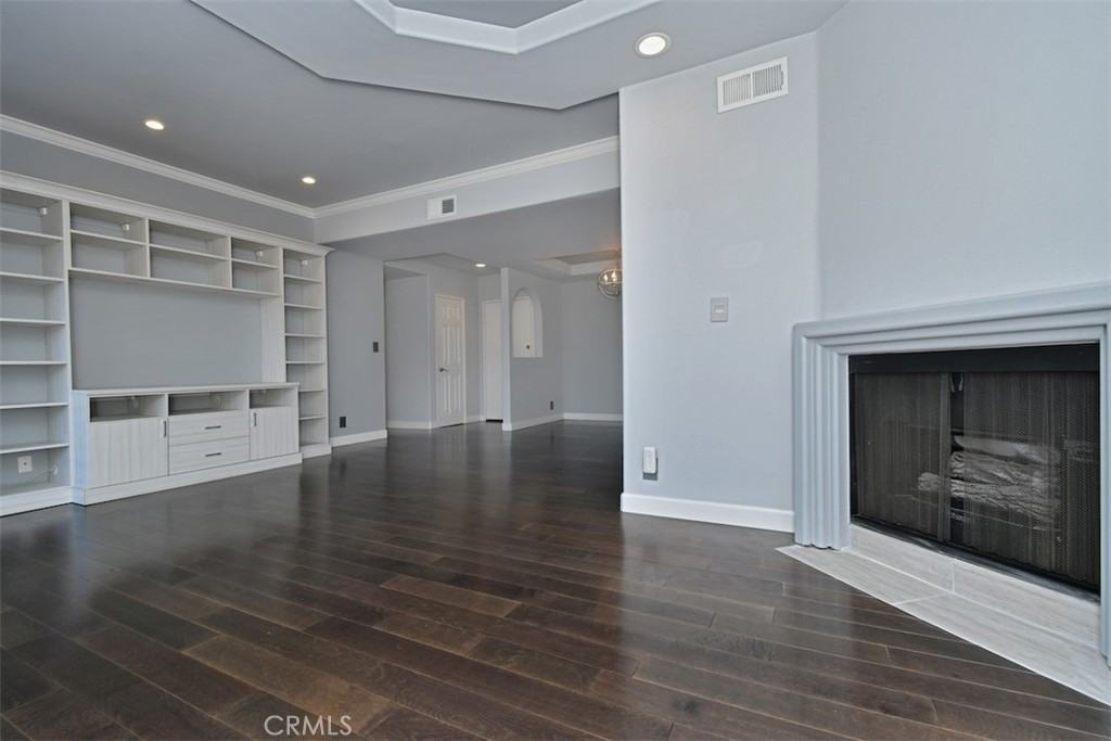 4230 Colfax Ave #2001 - Photo 4 of 22