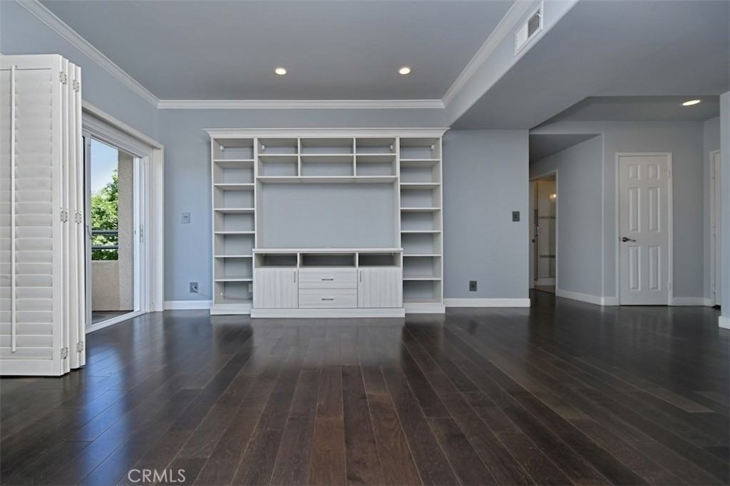 4230 Colfax Ave #2001 - Photo 5 of 22