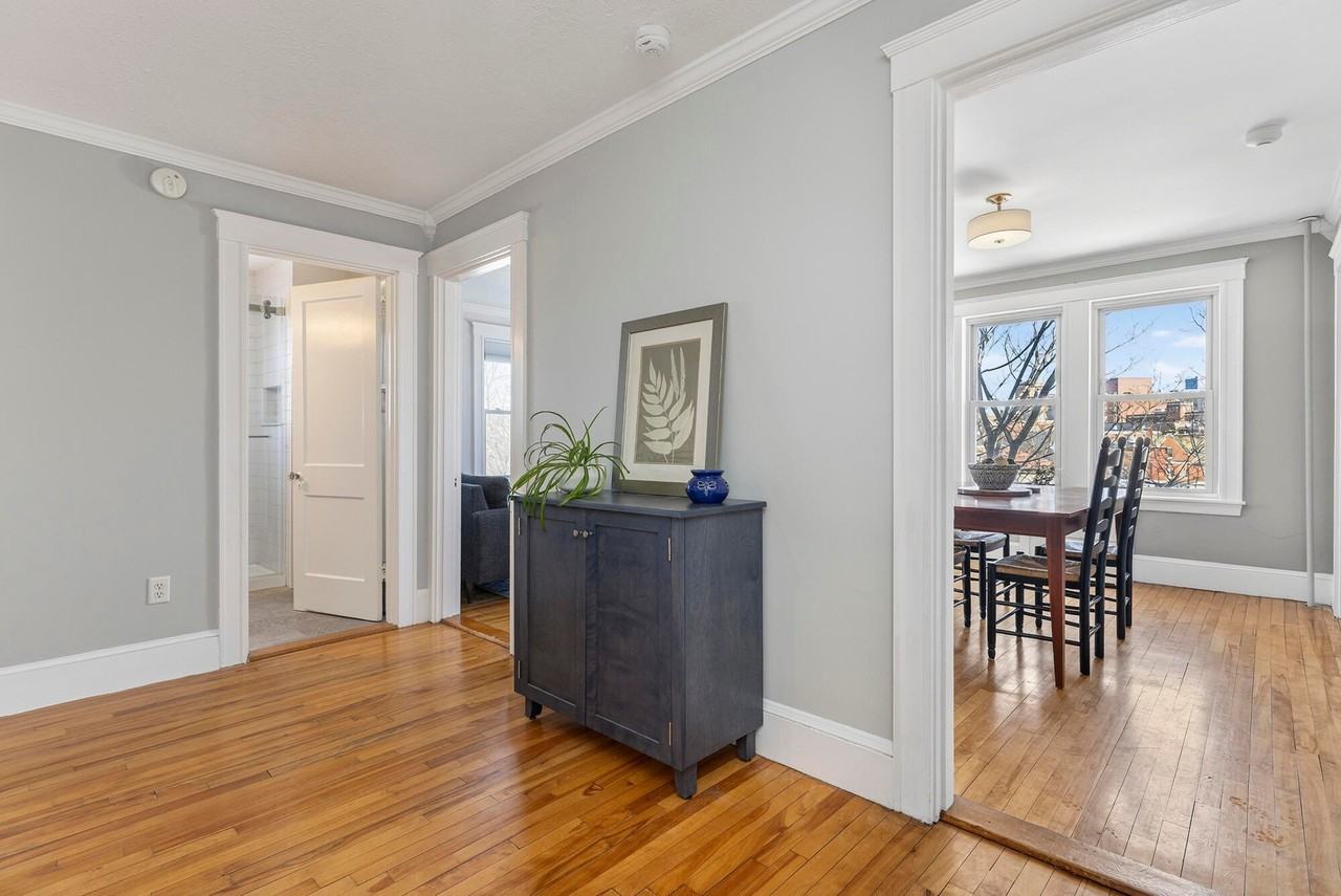 197 Pine St #406 - Photo 3 of 36