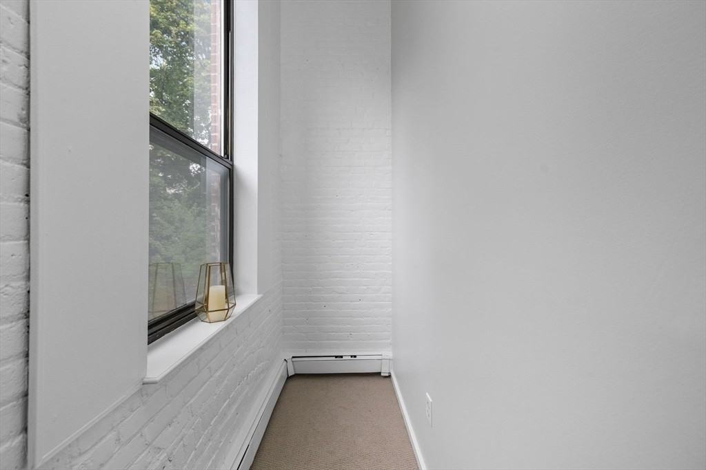 141 Savin Hill Ave - Photo 3 of 12