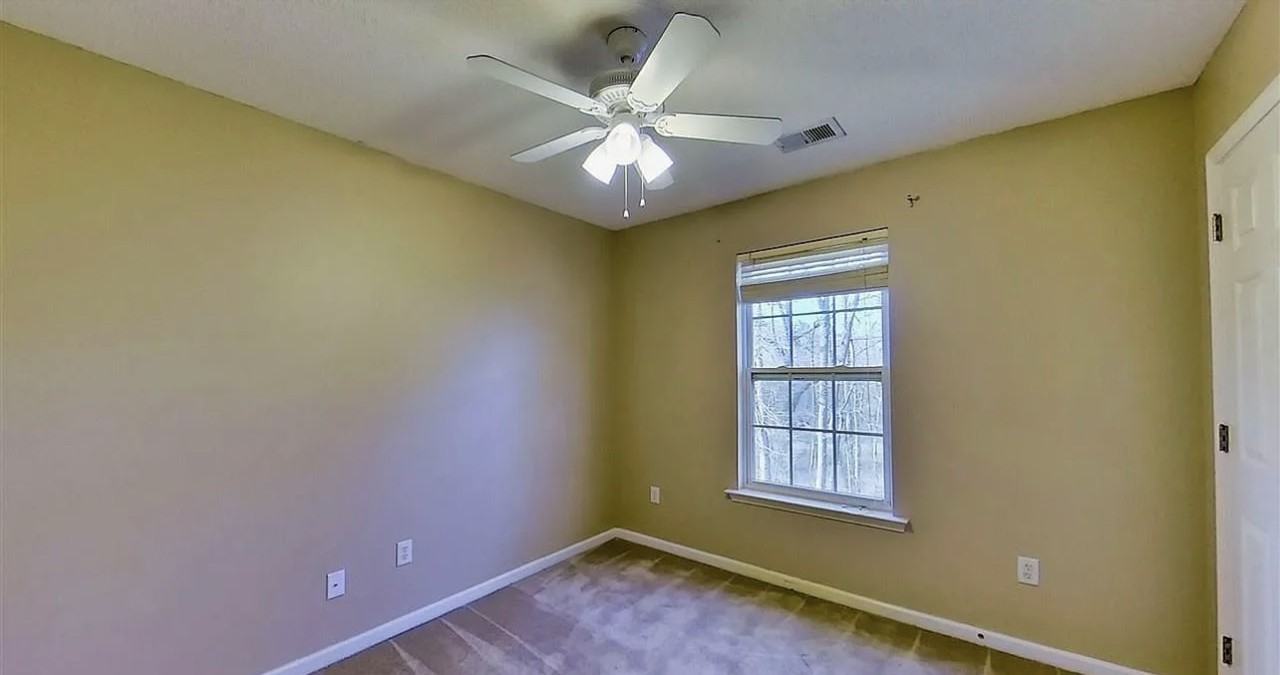 124 Eagleston Ln - Photo 6 of 9