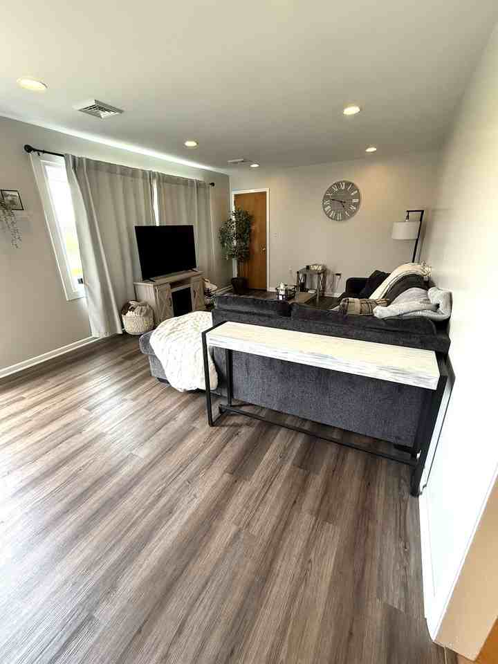 468 S Farmersville Rd - Photo 2 of 25