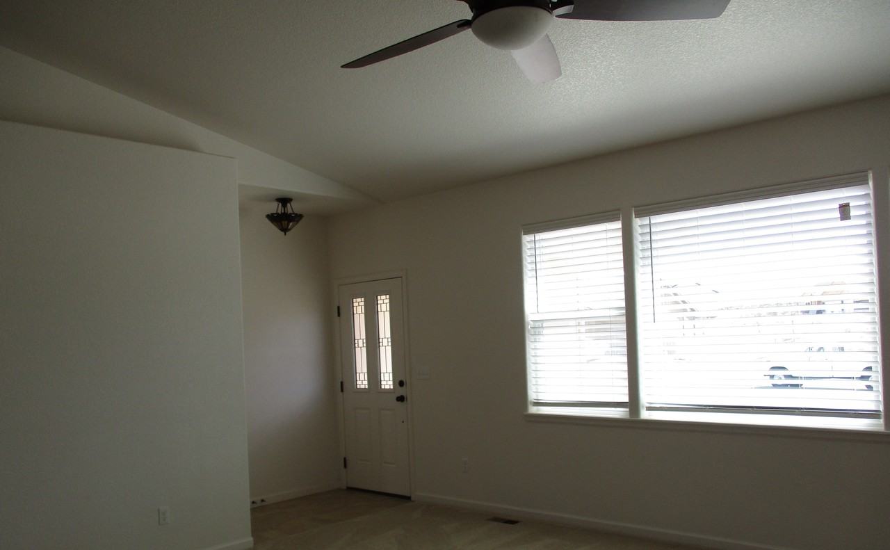 421 Gold Canon Rd - Photo 2 of 14
