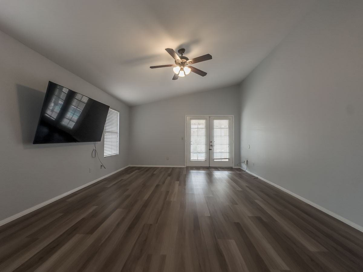7533 W Wescott Dr - Photo 4 of 28