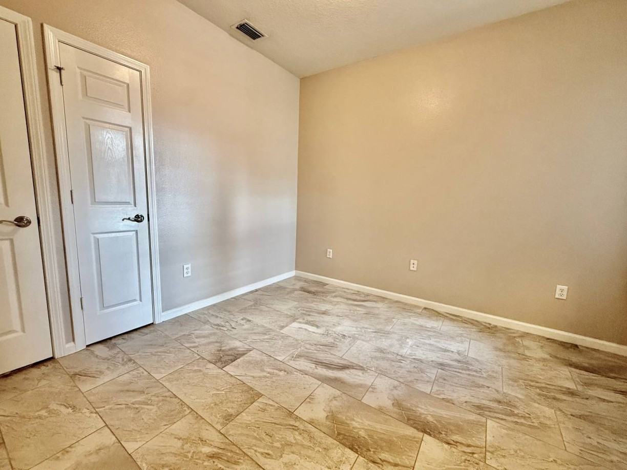 10222 River Palencia Ct - Photo 3 of 29