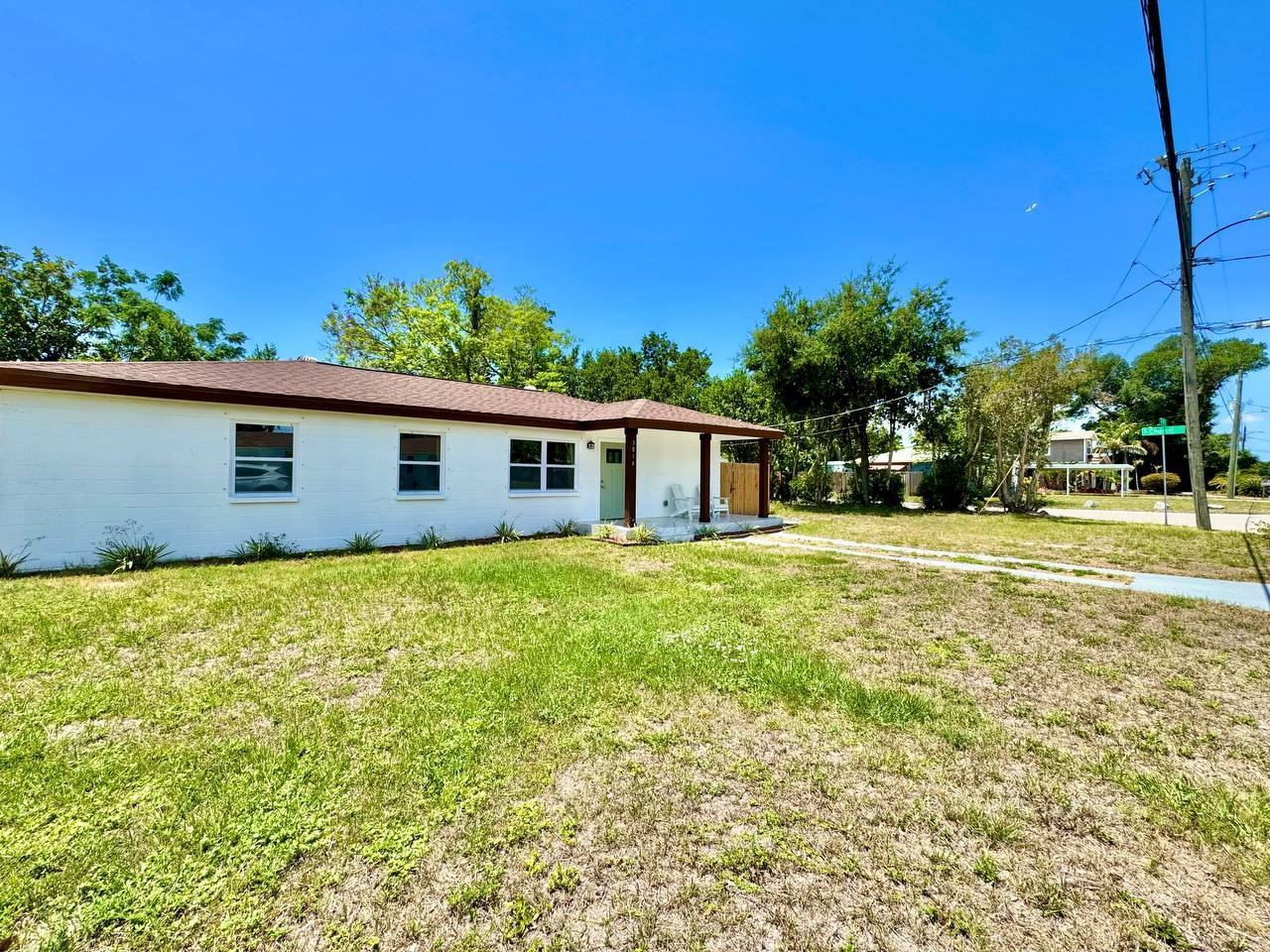 3814 W Tyson Ave - Photo 2 of 31