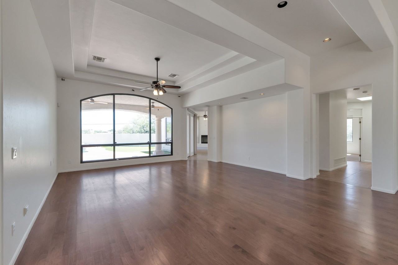 6445 N Silversmith Pl - Photo 5 of 29