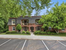 featured image of 241 8114G Colony Point Rd #241