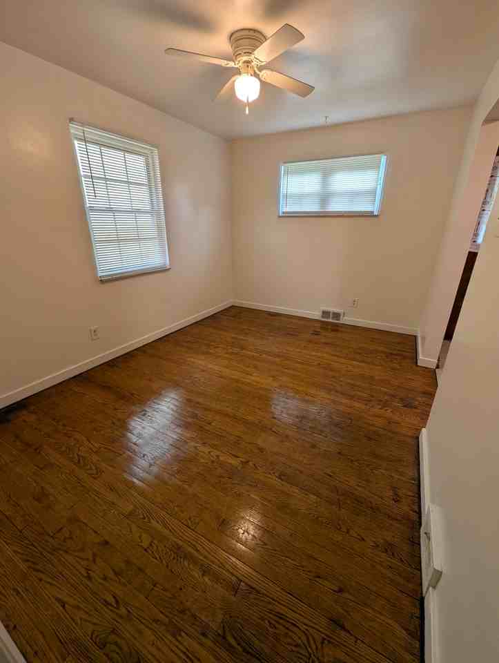 802 7th St - Photo 3 of 16