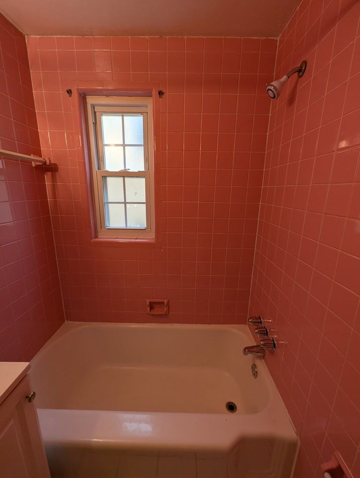 802 7th St - Photo 7 of 16