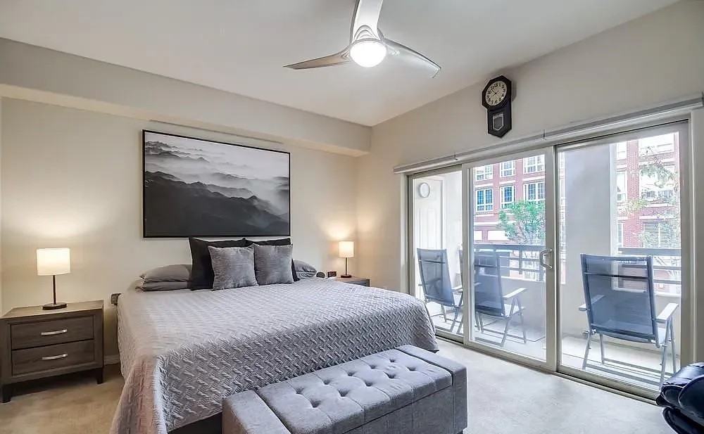 3029 Broadway - Photo 2 of 7