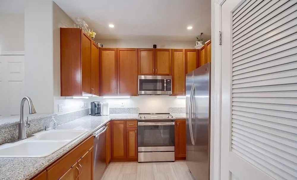 3029 Broadway - Photo 6 of 7