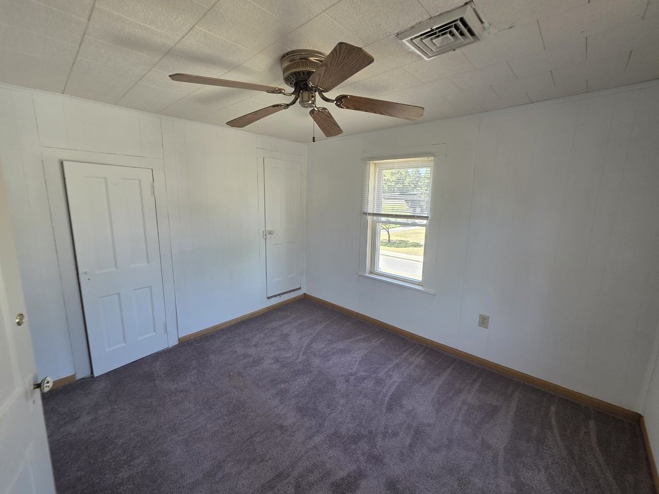 103 W Main St #B - Photo 7 of 10