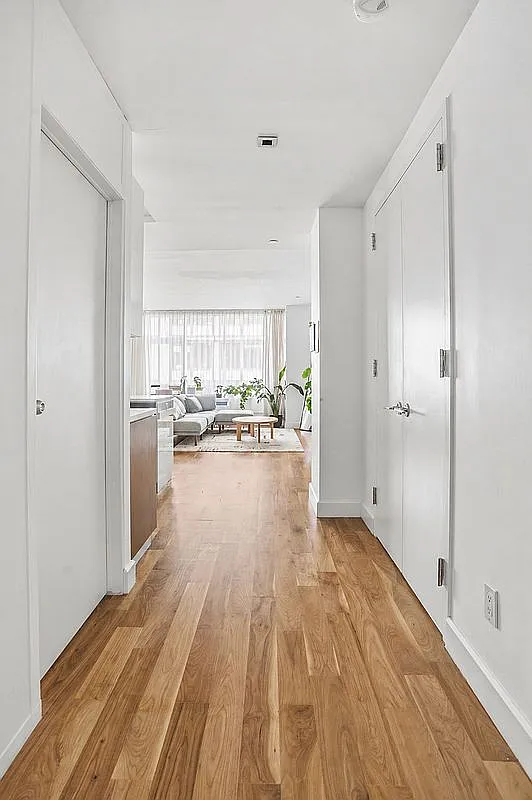 217 51St Ave - Photo 6 of 22