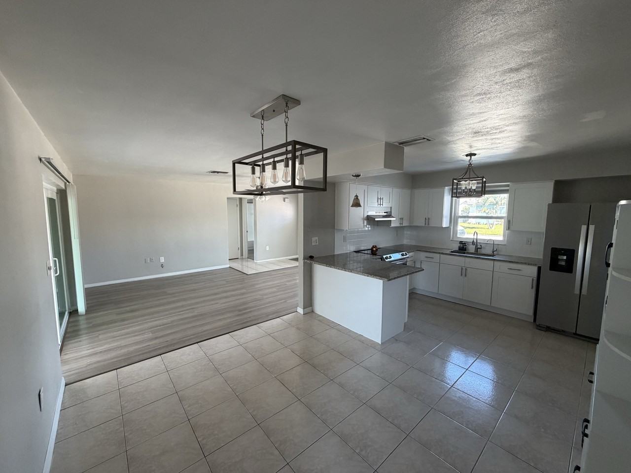 7520 Hawthorn Dr #NA - Photo 6 of 16