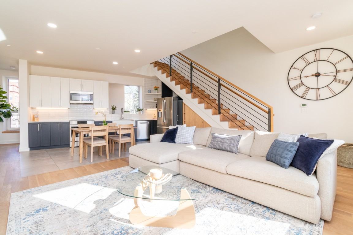 78 Fort Ave - Photo 2 of 42