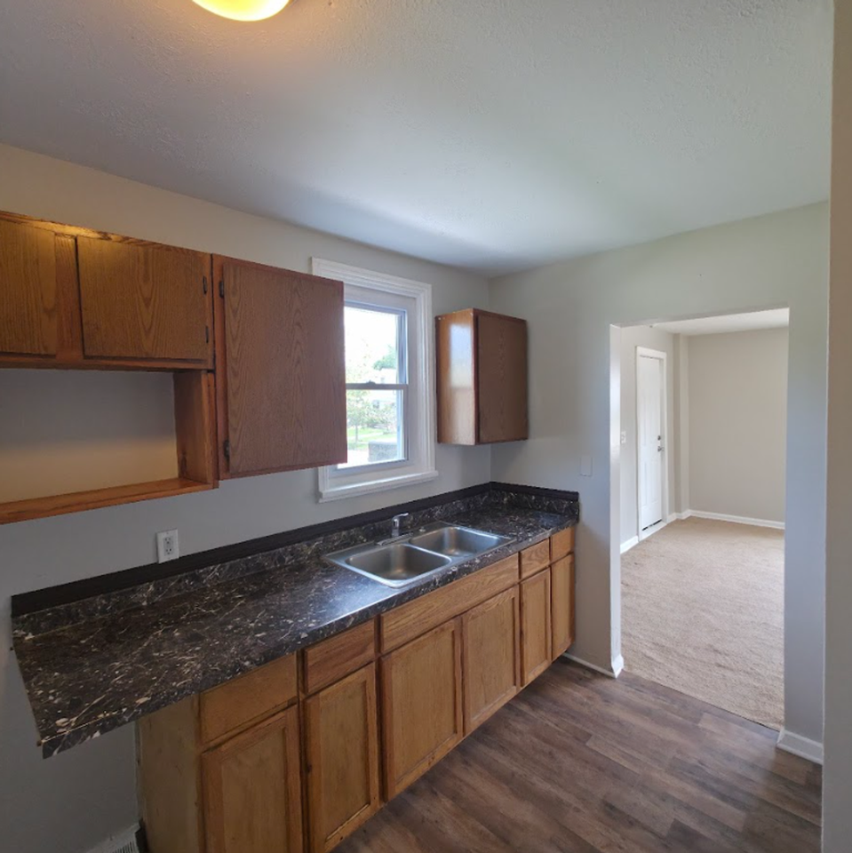 4444 W 51st Street - Photo 3 of 13