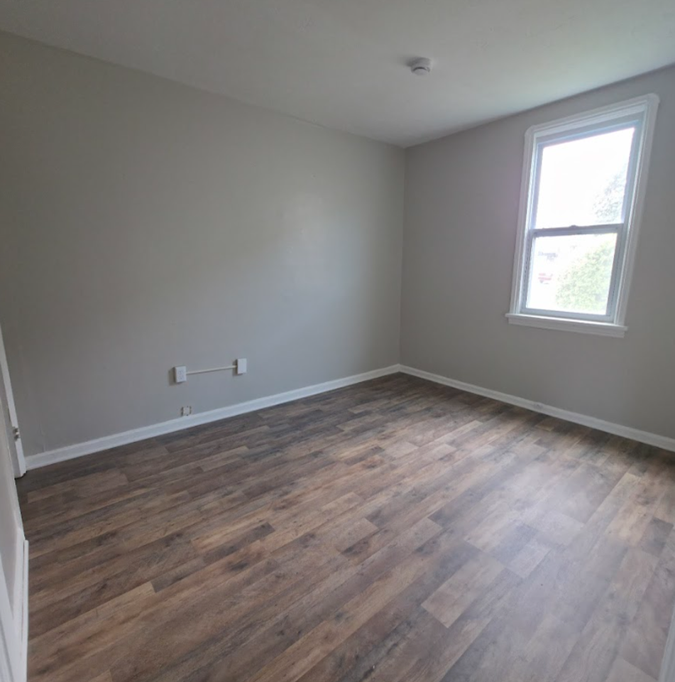 4444 W 51st Street - Photo 6 of 13