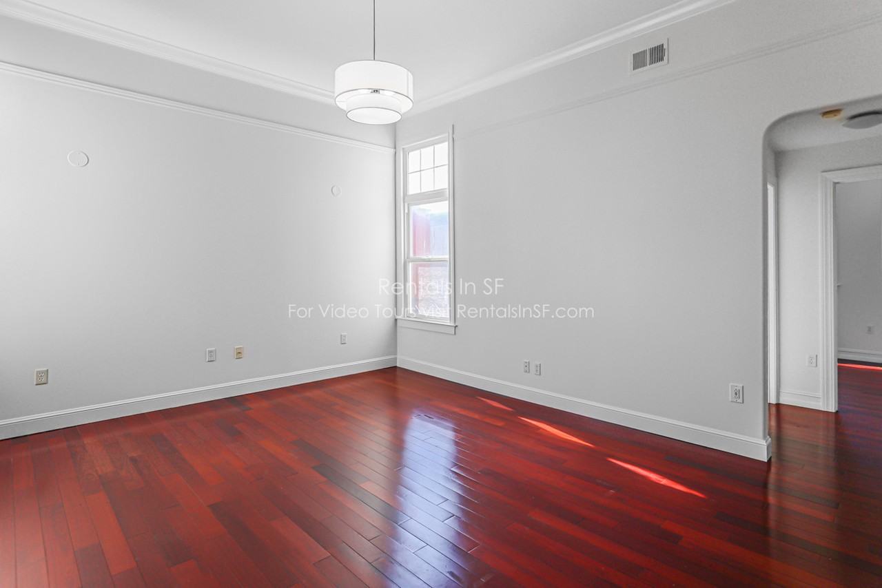 1307 Hayes St #4 - Photo 6 of 11