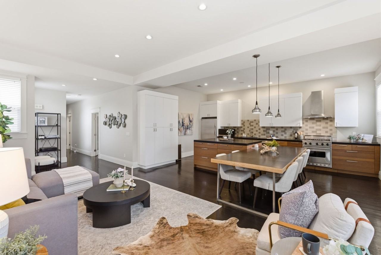 471 S Van Ness Ave - Photo 5 of 32