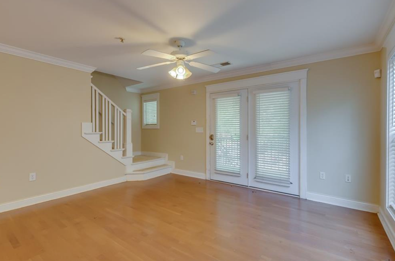 833 Old Greenville Hwy #429 - Photo 3 of 22