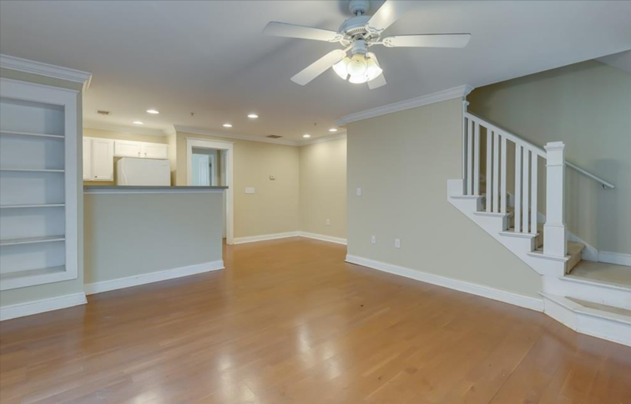 833 Old Greenville Hwy #429 - Photo 4 of 22