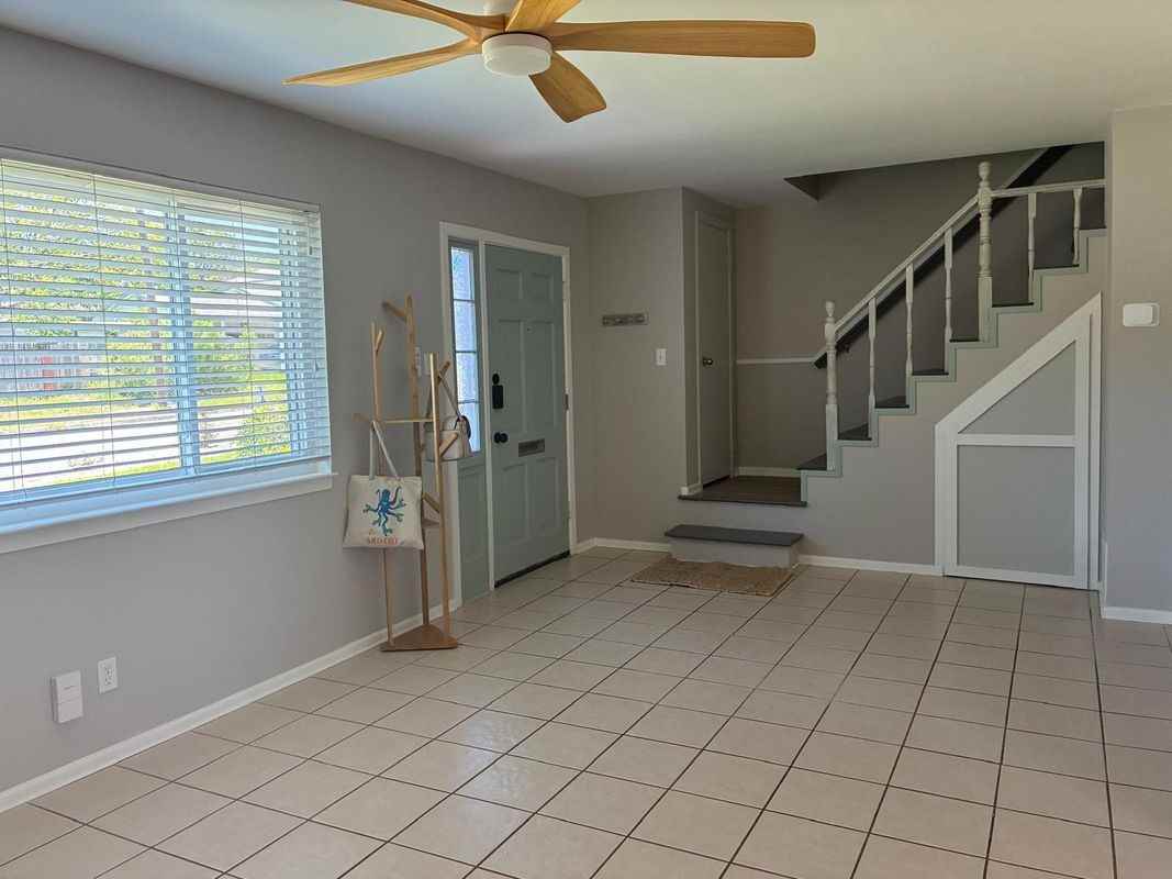 105 W Silver Sands Dr - Photo 3 of 25