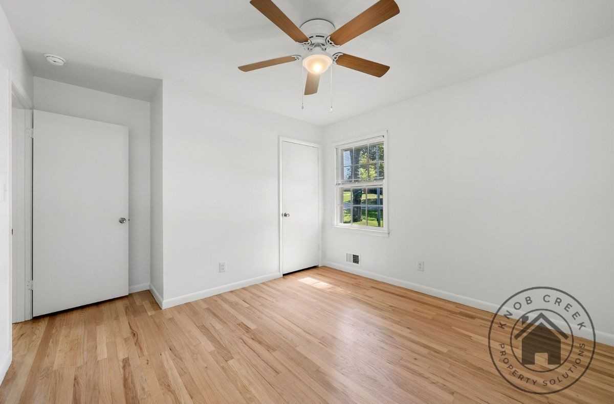 1138 Highland Dr - Photo 6 of 18