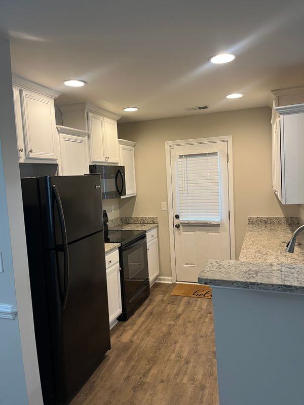 2184 Olmadison Vw - Photo 2 of 10