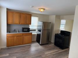 featured image of 141 High St