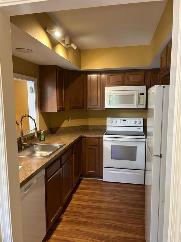 5211 Birch Cir - Photo 5 of 15